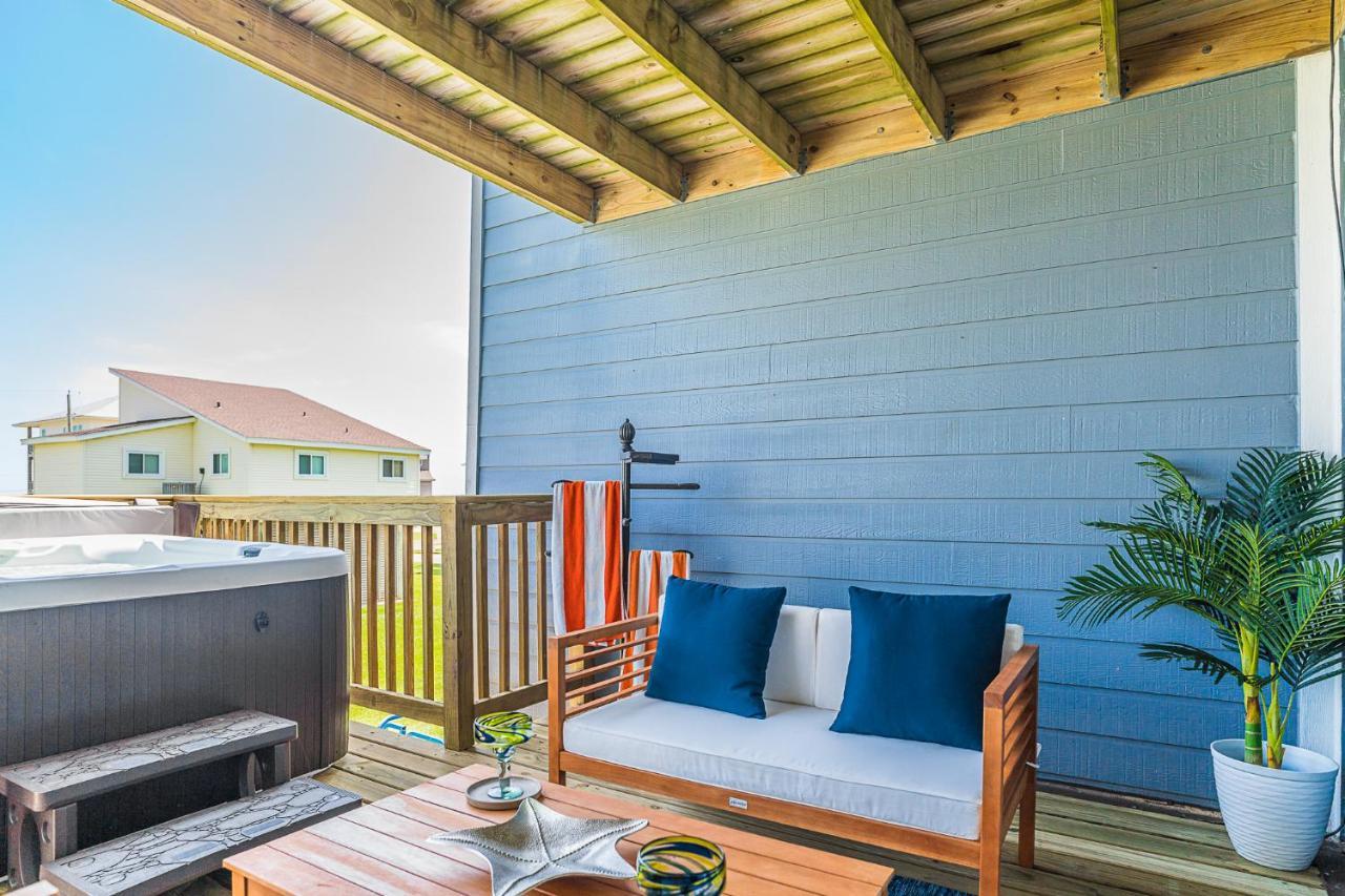 Hot Tub - Ocean Views - Steps To Private Beach - Quiet Location 加尔维斯敦 外观 照片
